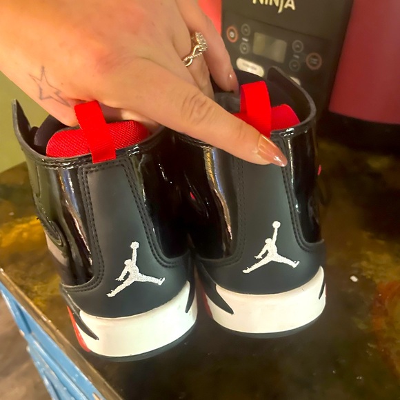 Jordan flys - Picture 3 of 3